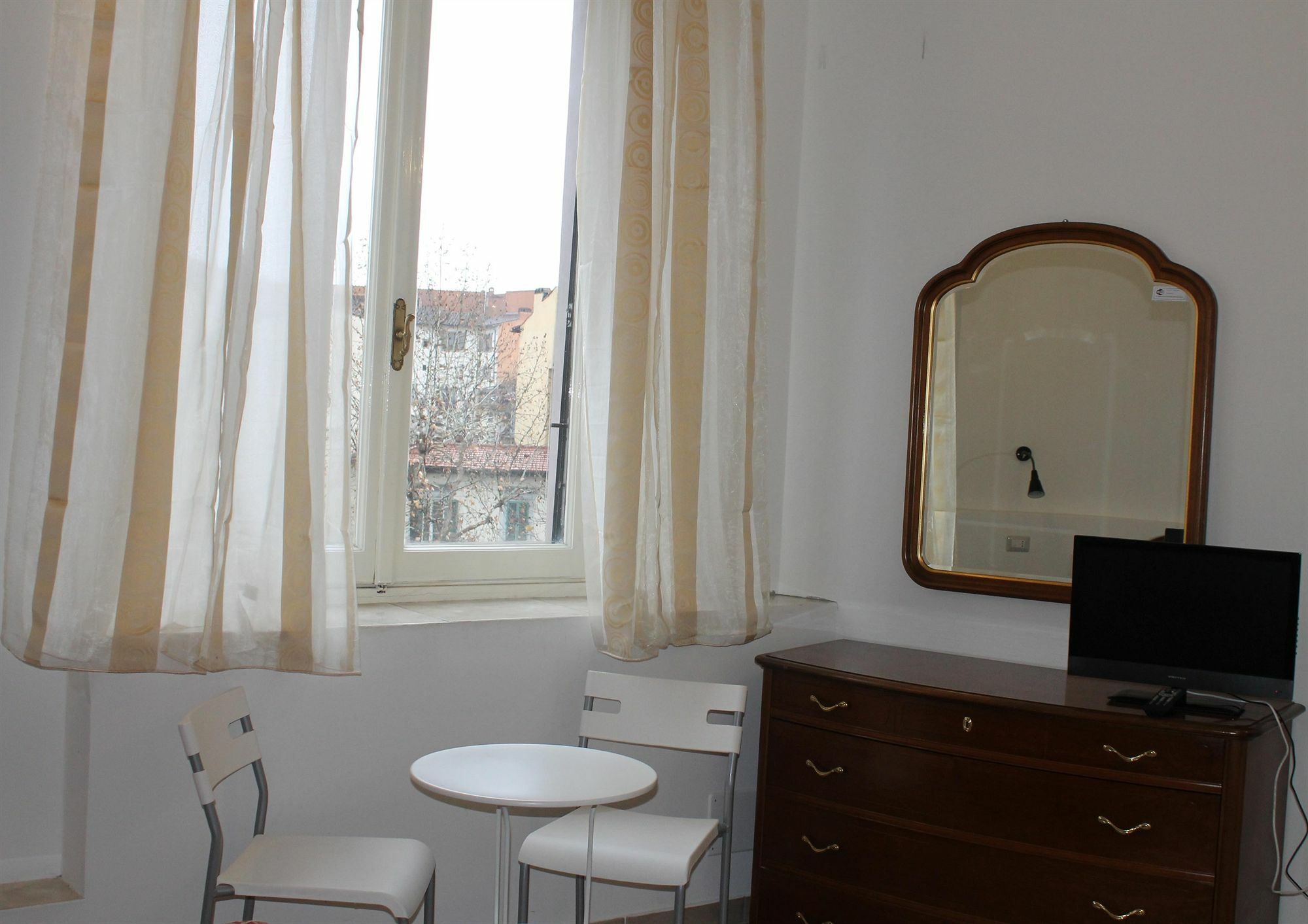 B&B Soggiorno Ponte Rosso Φλωρεντία Εξωτερικό φωτογραφία